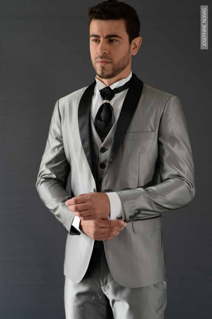 Traje de Noivo - Cinza com brilho e pala preta