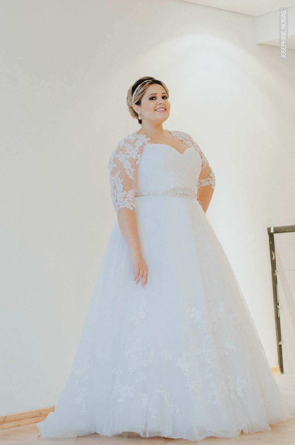 Vestido de Noiva Plus Size - Corte Princesa