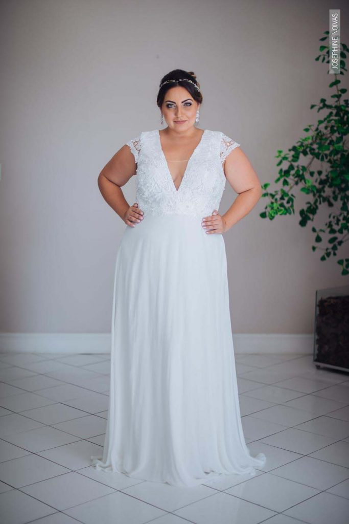 Vestido de Noiva Plus Size - Corte Reto