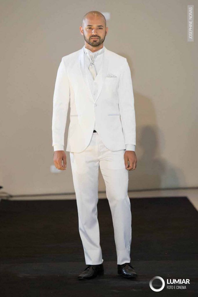 Traje de noivo - Corte Slim na cor Branco