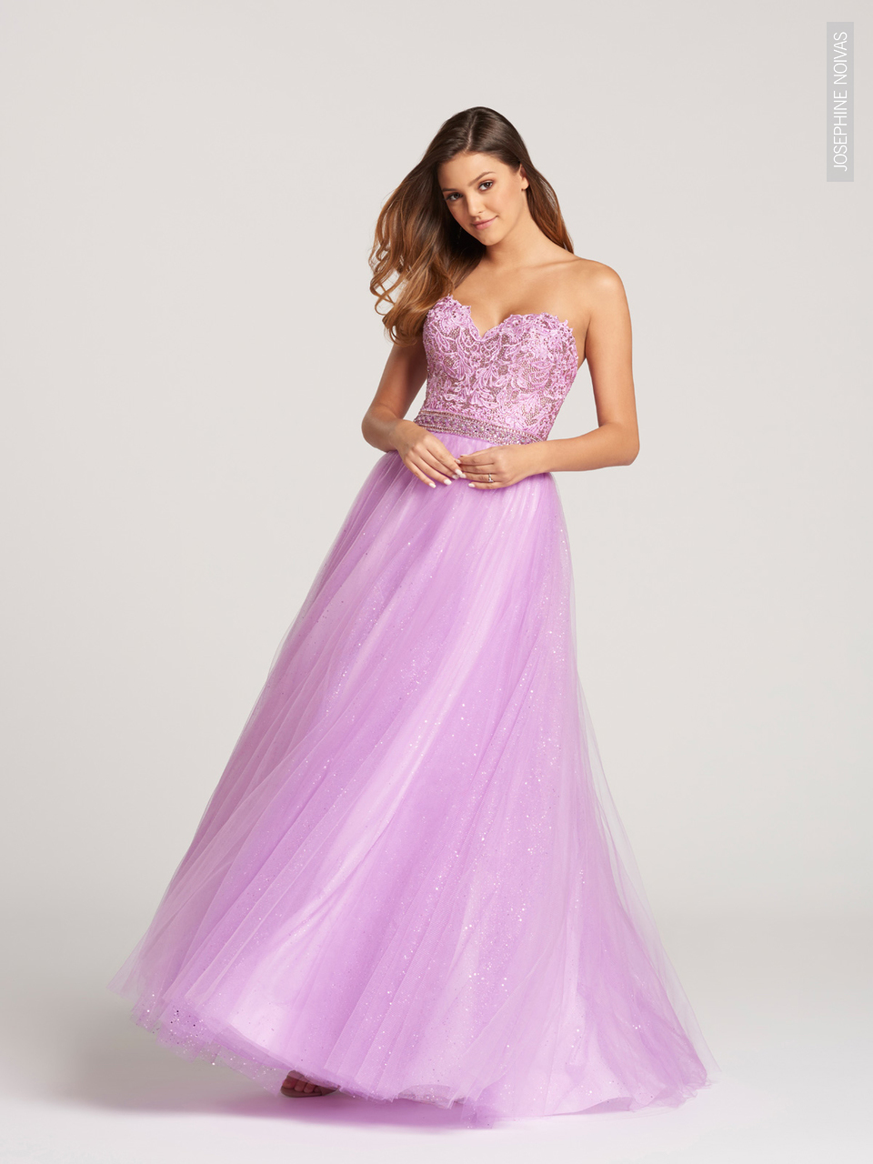 Vestido de Debutante na cor lilás