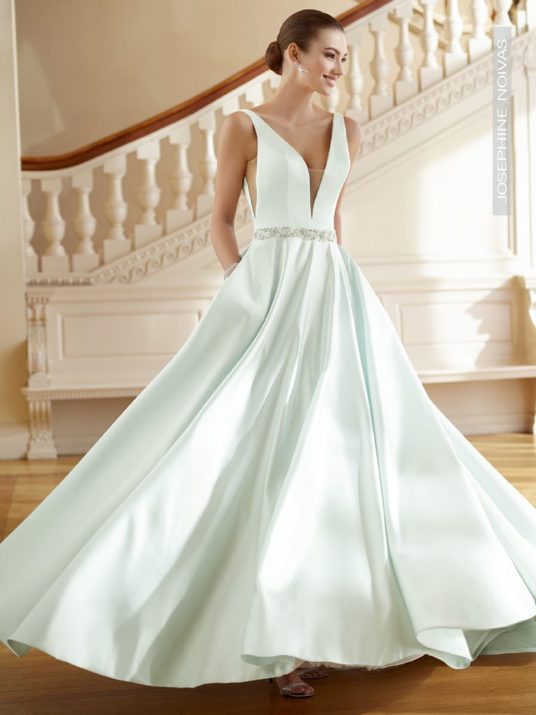 Vestido de Noiva - Corte A
