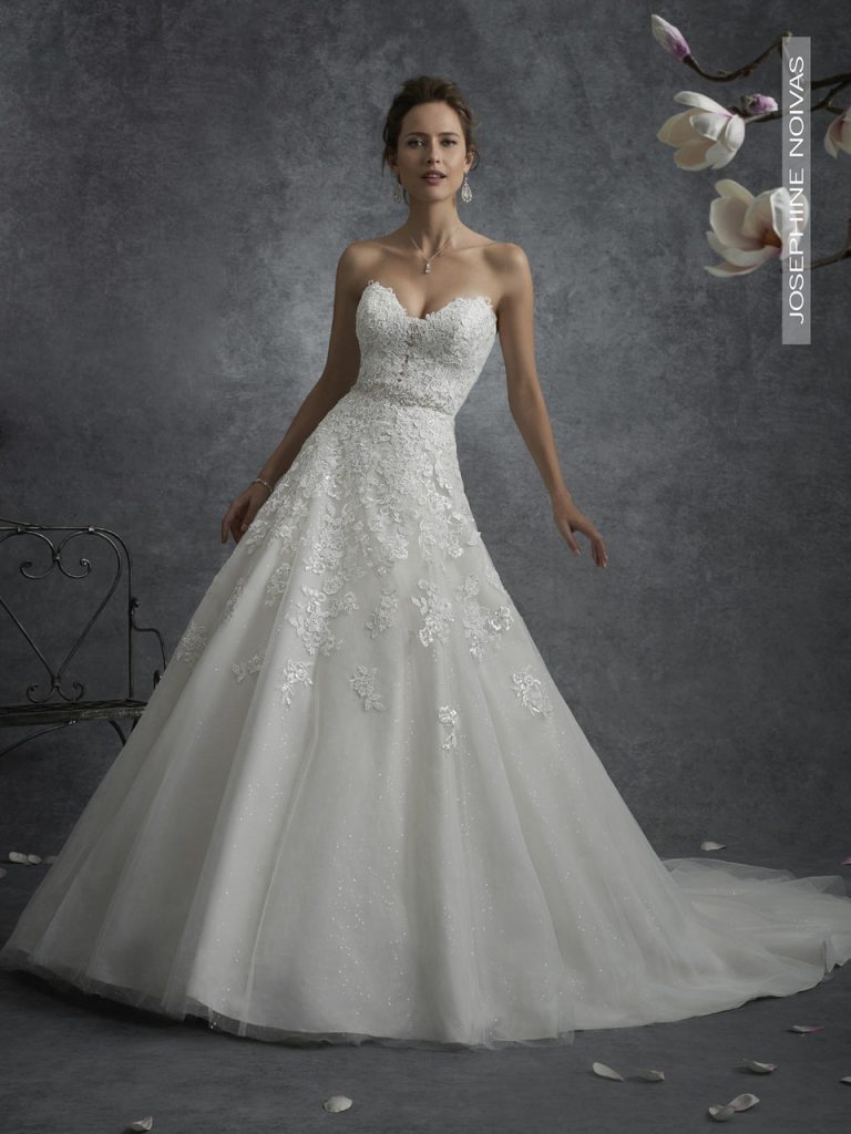 Vestido de Noiva - Princesa tomara que caia e alças